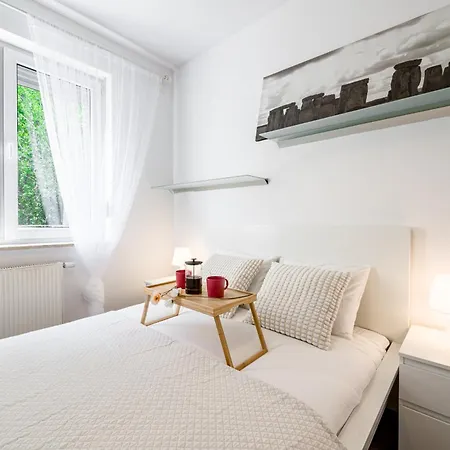 Daire Tarnogaj - Terrace, Park Nearby - By Rentujemy Wroclaw