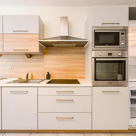 Tarnogaj - Terrace, Park Nearby - By Rentujemy Διαμέρισμα *