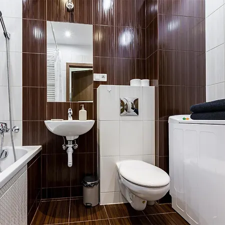 Tarnogaj - Terrace, Park Nearby - By Rentujemy Διαμέρισμα Βρότσλαβ