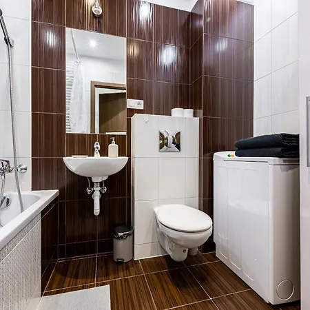 Tarnogaj - Terrace, Park Nearby - By Rentujemy Διαμέρισμα Βρότσλαβ