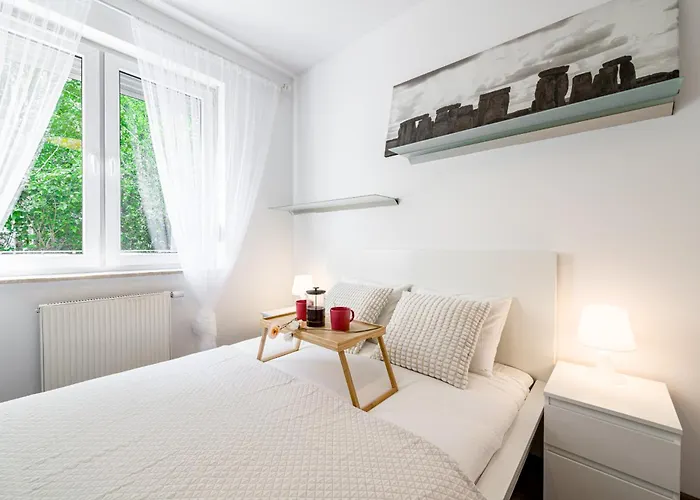 Apartman Tarnogaj - Terrace, Park Nearby - By Rentujemy Wrocław